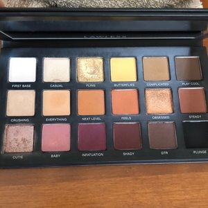 Lawless The One eyeshadow palette
